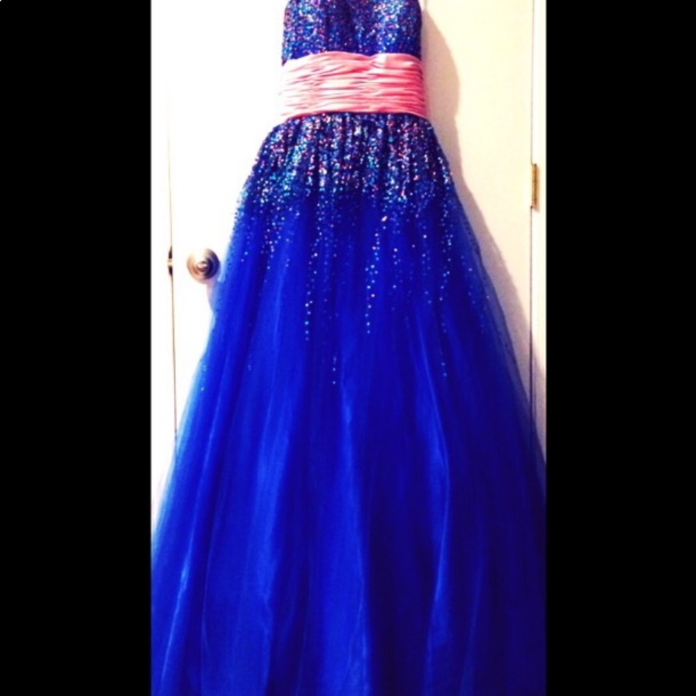 Prom dress